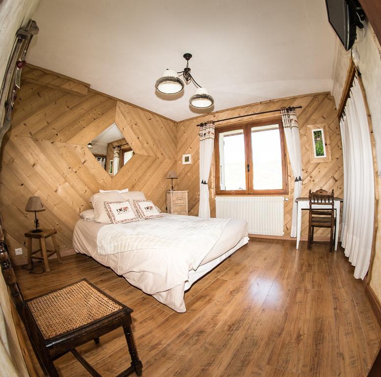 B&B Chalet La Providence Le Sauze Habitación foto